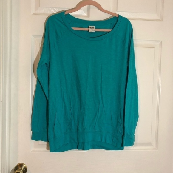 Pink Victoria’s Secret top - Picture 1 of 5